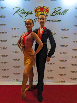 611A2AA5-89BE-409E-8AE1-35B15CFA7E2E