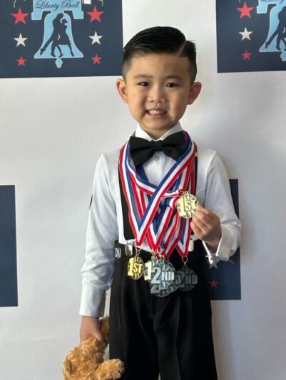 44FFAA14-7BAD-445B-81D1-1C5D5D159530