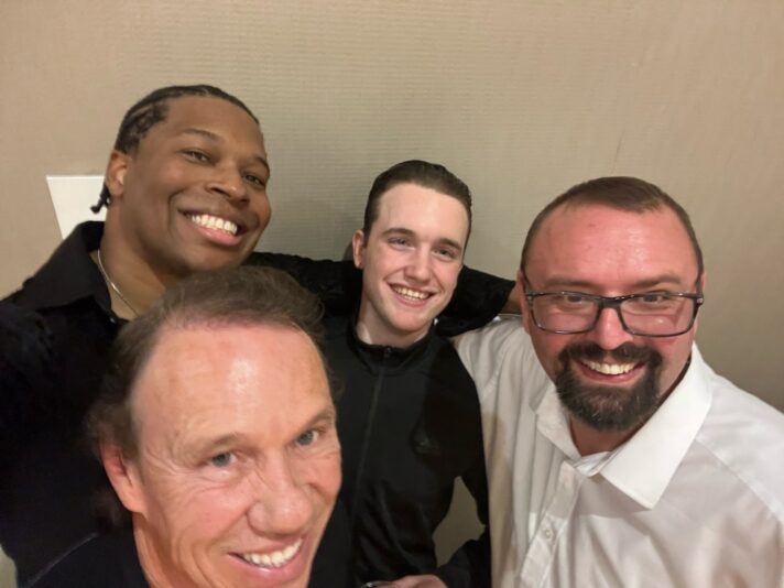 359229E8-3B98-461D-90E0-625DCC983A62