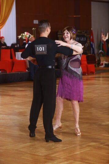 765BF1C3-AD9F-423D-BFAE-04C22E955964_1_105_c