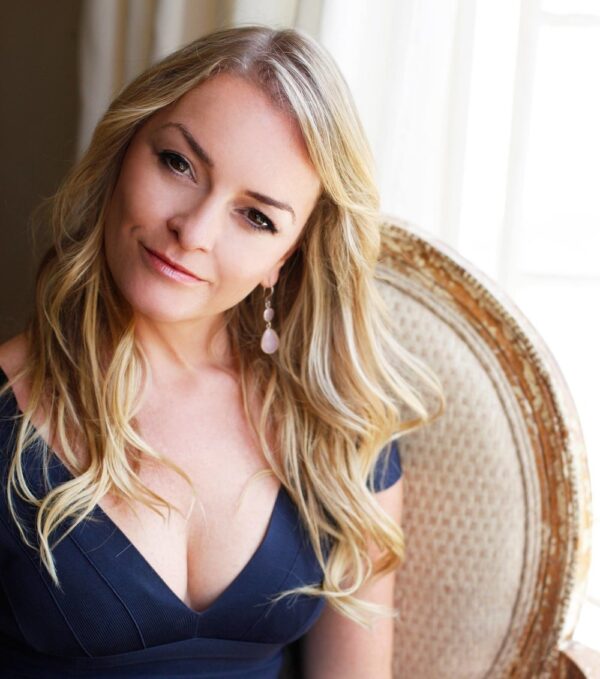 iU5Aj0vORTSBoVsm4KWW_full_Louise-Garvie