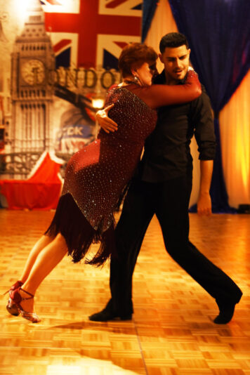 D61ABBE9-B505-4C20-92D8-EA4245BD3FCA