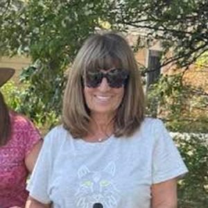 Profile photo of Linda Toomey