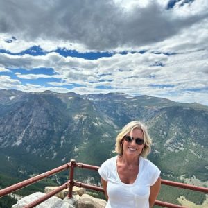 Profile photo of Cindy Olsen