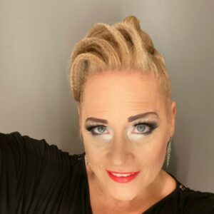 Profile photo of Lisa Hibbs