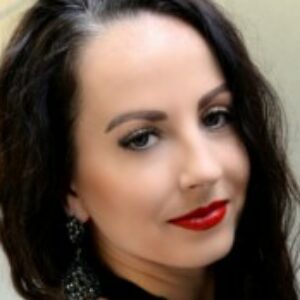 Profile photo of Erica Okunev